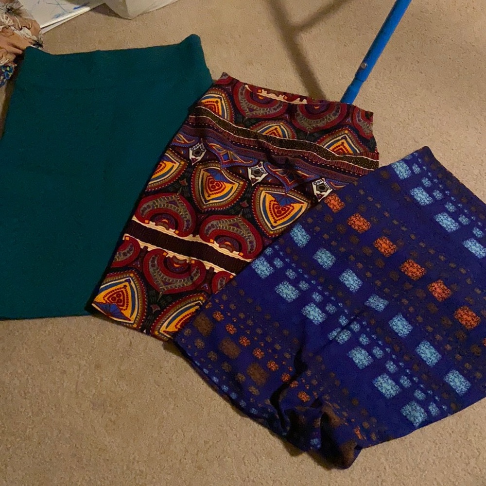 Lularoe skirts